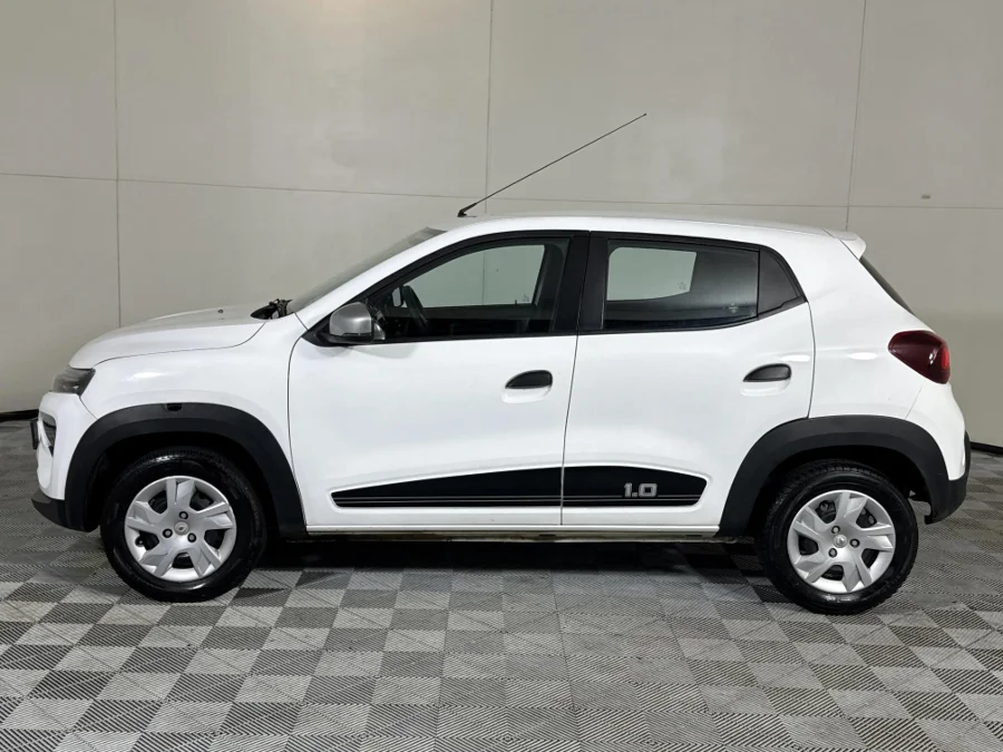 Used 2023 Renault Kwid 1.0 Ultra - WeBuyCars Midstream