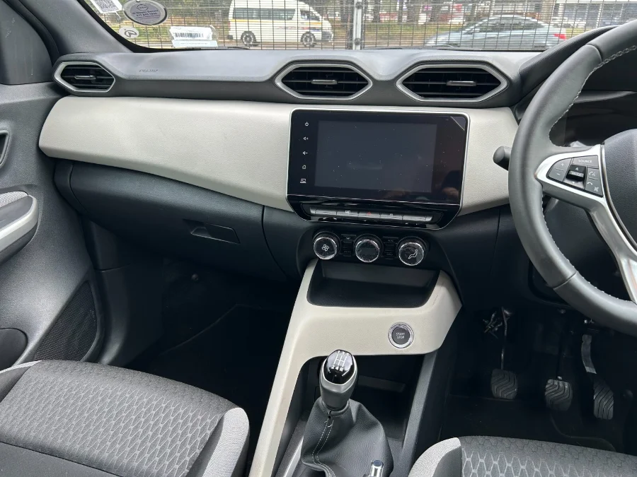 Used 2025 Nissan Magnite 1.0 Turbo Acenta manual - IC Auto Benoni