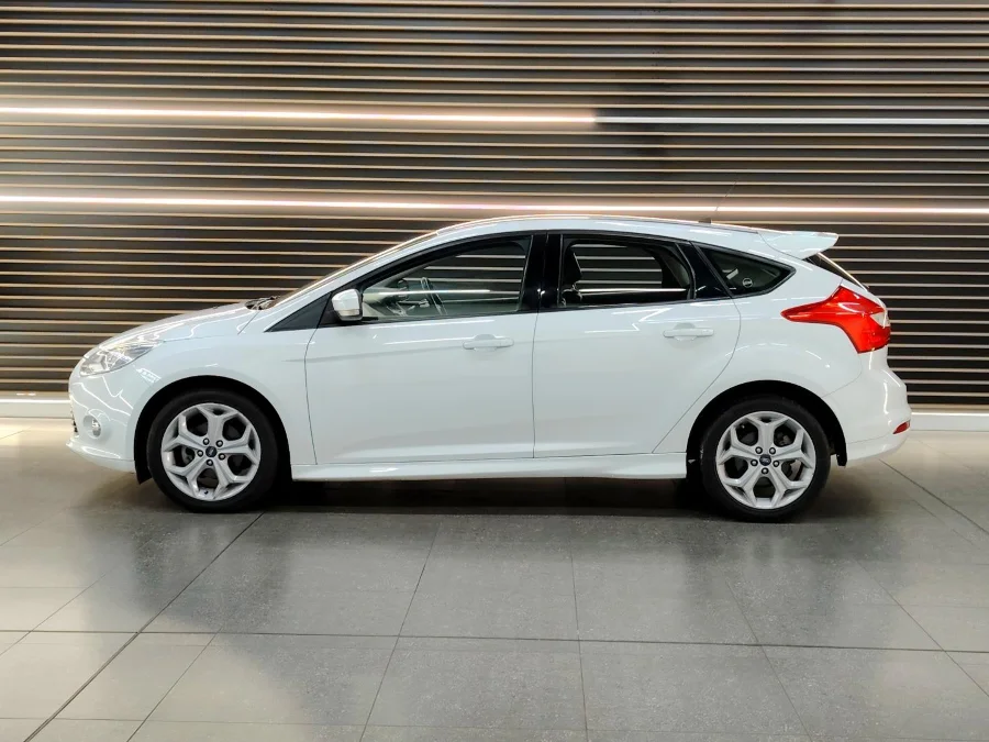 Used 2013 Ford Focus hatch 1.6 Trend - BOTHA AND DEYSEL EXECUTIVE MOTORS