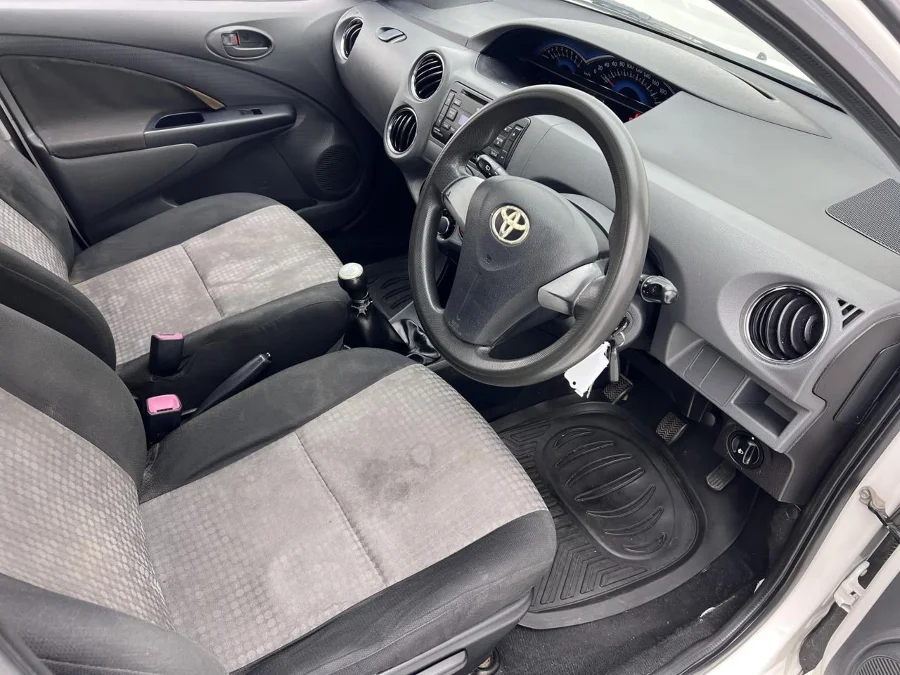 Used 2014 Toyota Etios hatch 1.5 Sprint - EBK Auto