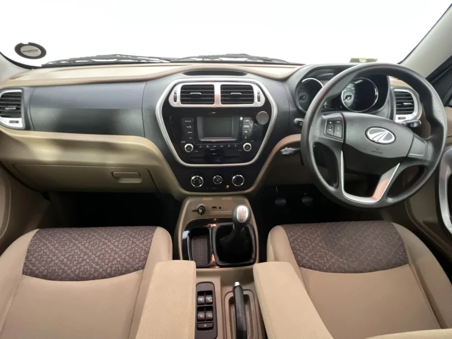 Used 2018 Mahindra TUV300 1.5CRDe T8 - WeBuyCars Germiston