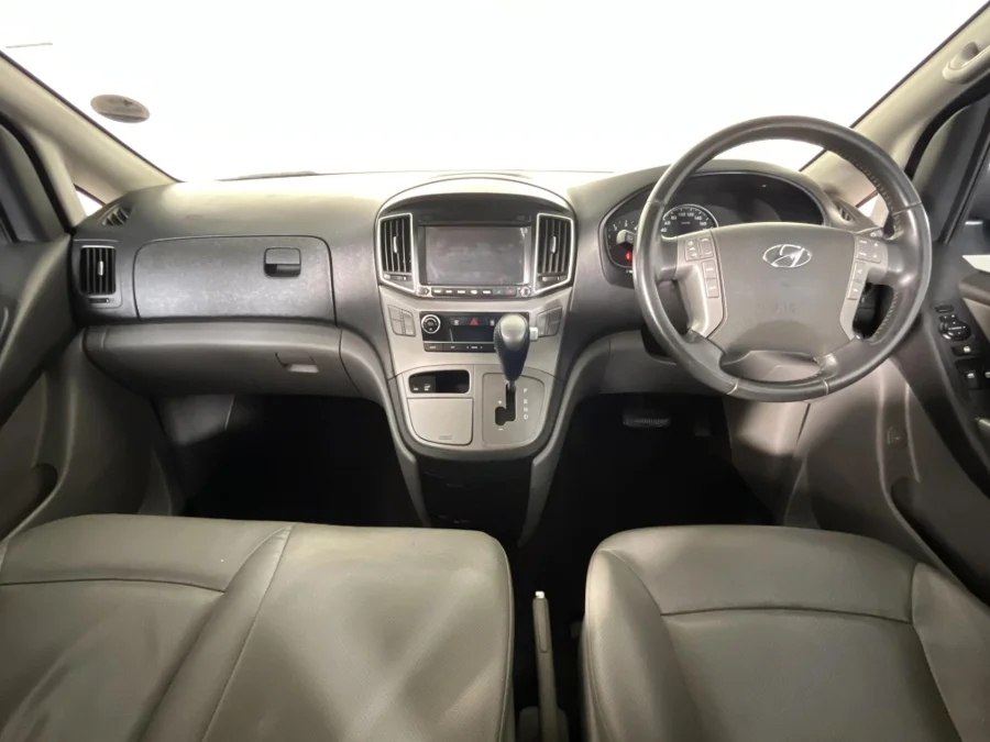 Used 2021 Hyundai H-1 2.5VGTi bus Elite 9-seater - WeBuyCars Pietermaritzburg Used 2021 Hyundai H-1 2.5VGTi bus Elite 9-seater - WeBuyCars Pietermaritzburg