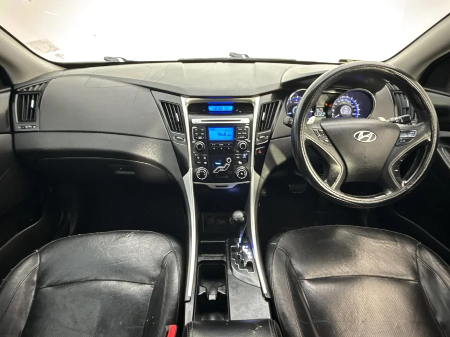Used 2012 Hyundai Sonata 2.4 Executive - WeBuyCars Germiston Used 2012 Hyundai Sonata 2.4 Executive - WeBuyCars Germiston
