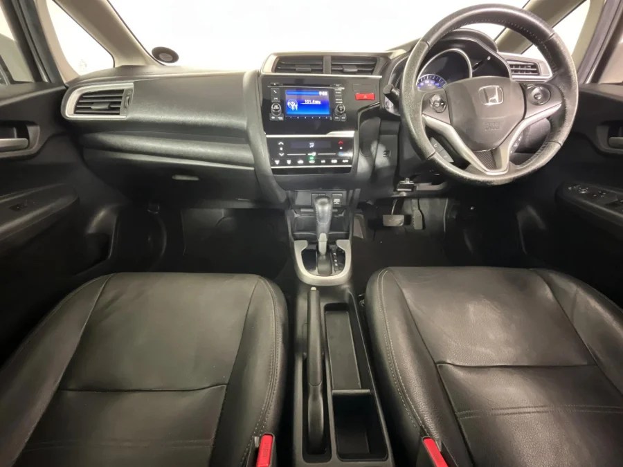 Used 2016 Honda Jazz 1.5 Elegance auto - WeBuyCars JHB South