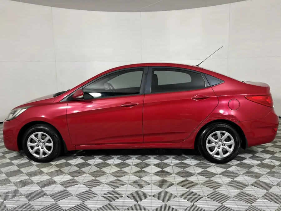 Used 2014 Hyundai Accent sedan 1.6 Fluid - WeBuyCars JHB South
