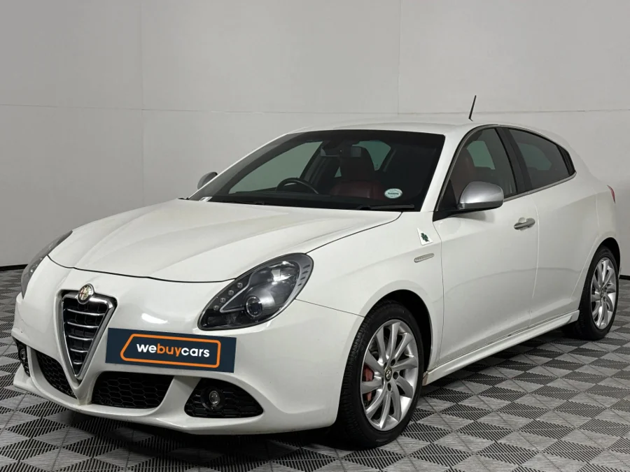 Used 2011 Alfa Romeo Giulietta 1750TBi Quadrifoglio Verde - WeBuyCars Vereeniging Used 2011 Alfa Romeo Giulietta 1750TBi Quadrifoglio Verde - WeBuyCars Vereeniging