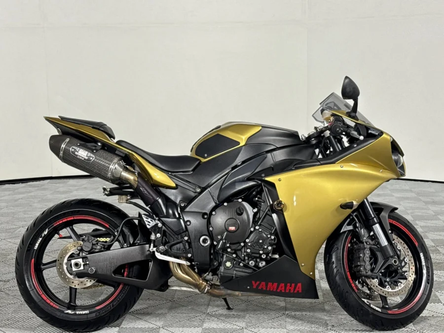 Used 2015 Yamaha YZF R1 - WeBuyCars The Dome Used 2015 Yamaha YZF R1 - WeBuyCars The Dome