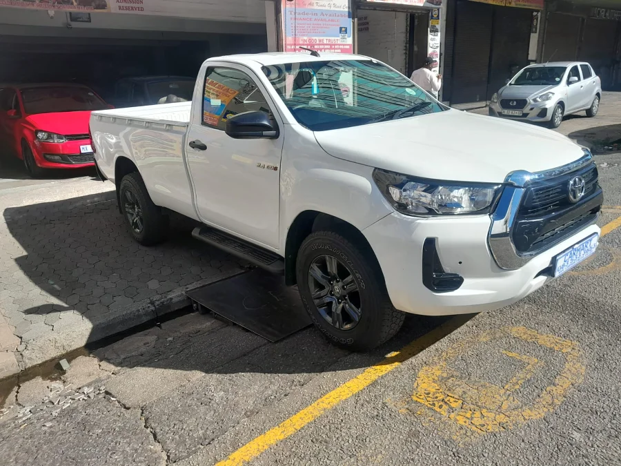 Used 2026 Toyota Hilux 2.4GD-6 SRX - Carmart Auto Dealer Used 2026 Toyota Hilux 2.4GD-6 SRX - Carmart Auto Dealer