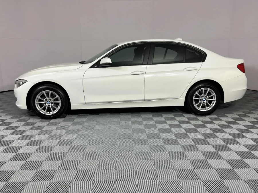 Used 2014 BMW 3 Series 316i Modern auto - WeBuyCars Lansdowne