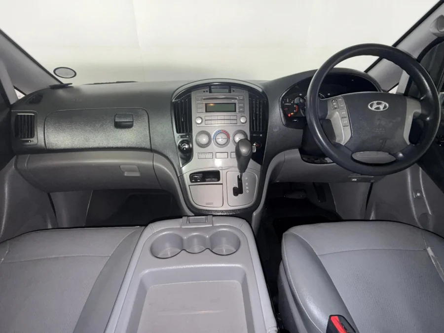 Used 2013 Hyundai H-1 2.5VGTi bus GLS - WeBuyCars Durban