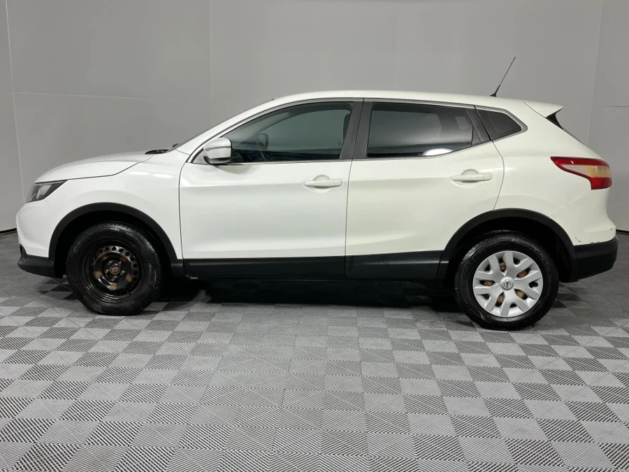 Used 2015 Nissan Qashqai 1.2T Visia - WeBuyCars Montana