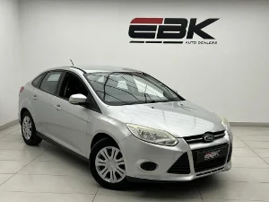 Used 2013 Ford Focus sedan 1.6 Ambiente auto
