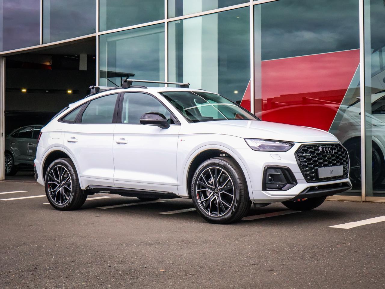 New 2026 Audi Q5 Sportback 40TDI quattro Black Edition