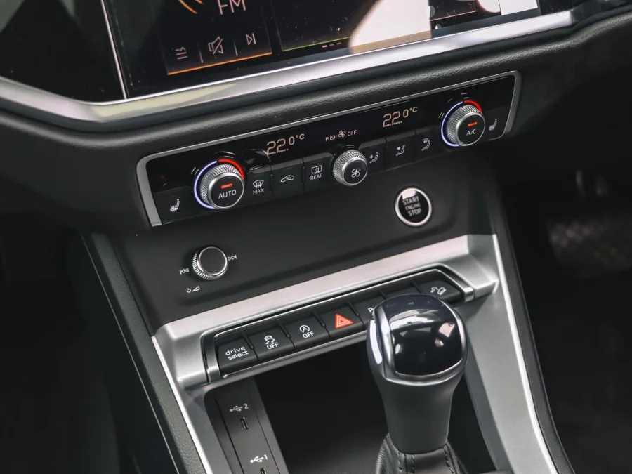 New 2026 Audi Q3 Sportback 35TDI Black Edition - Audi Centre Rivonia New