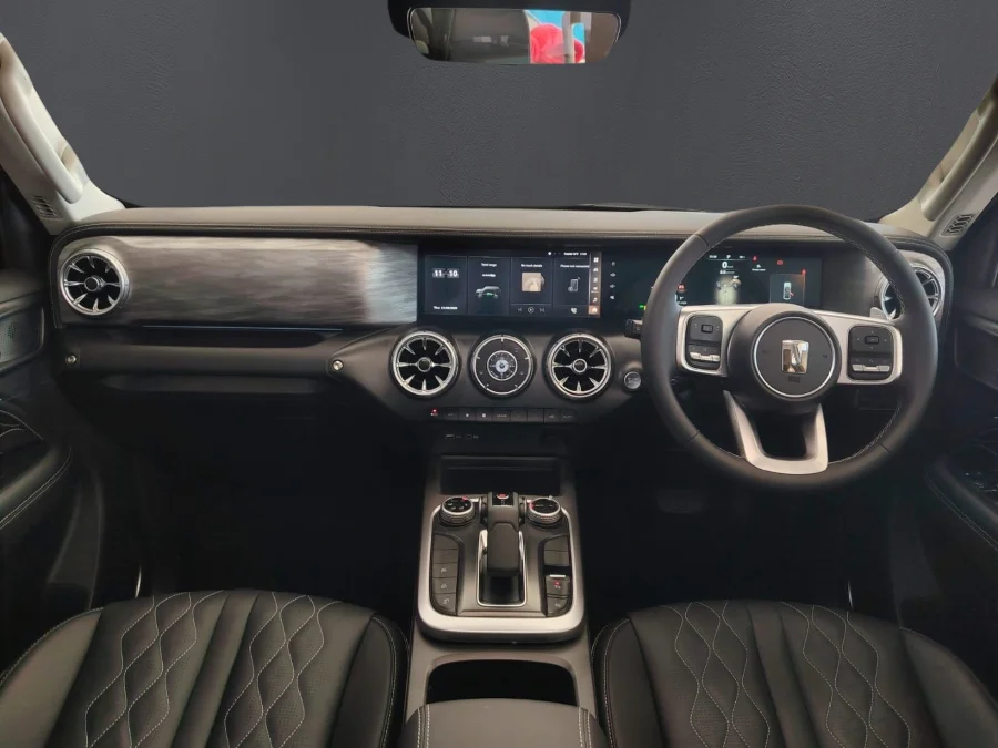 New 2026 GWM Tank 300 2.4T Ultra Luxury 4WD - GWM Haval Menlyn New