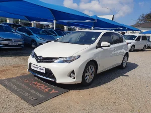 Used 2015 Toyota Auris 1.6 XR auto