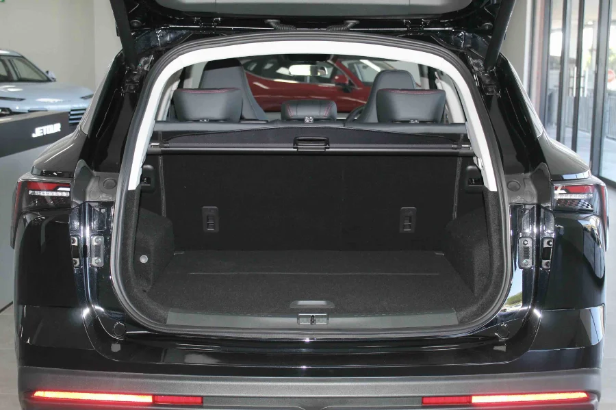 Preloaded Image 13