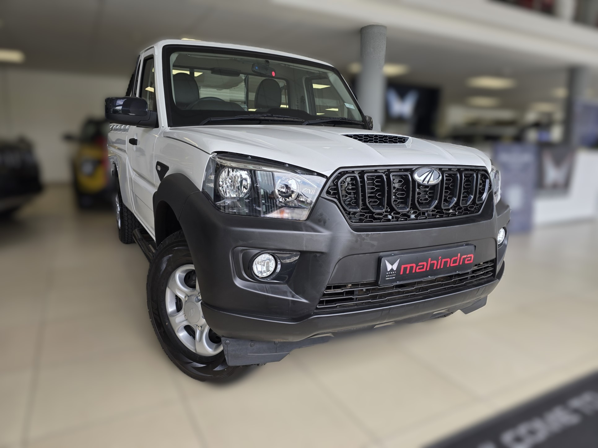 New 2026 Mahindra Pik Up 2.2CRDe single cab S4