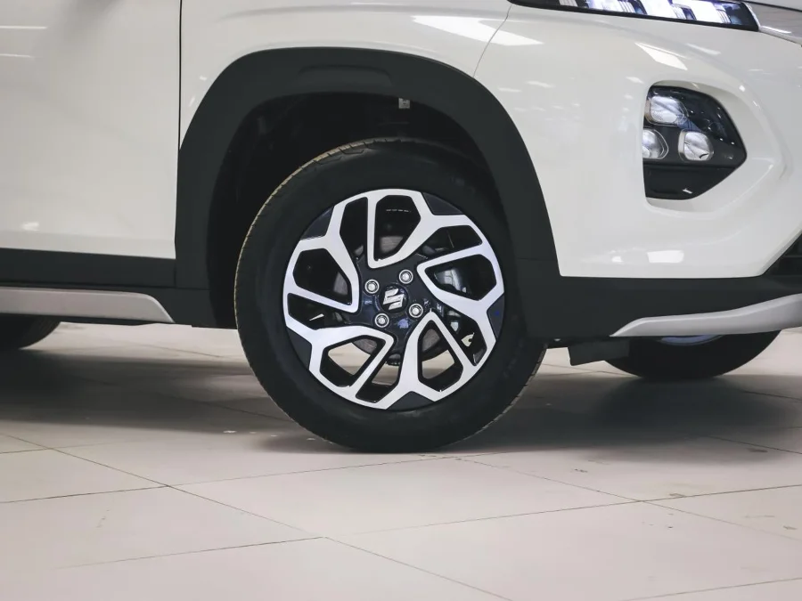 New 2026 Suzuki Fronx 1.5 GLX manual - Suzuki Sandton New New 2026 Suzuki Fronx 1.5 GLX manual - Suzuki Sandton New