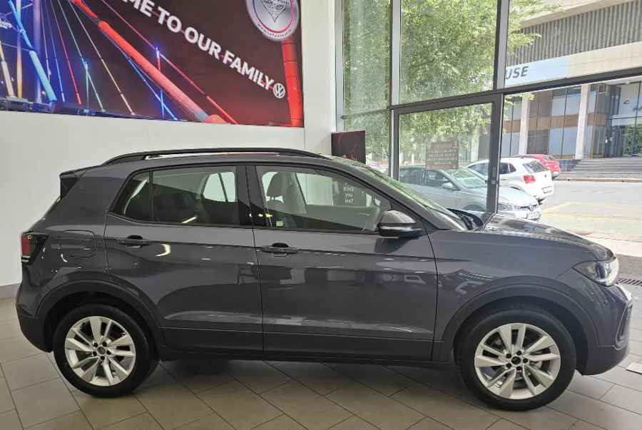 New 2026 Volkswagen T-Cross 1.0TSI Life - VW Braamfontein New New 2026 Volkswagen T-Cross 1.0TSI Life - VW Braamfontein New