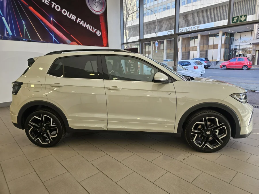 New 2026 Volkswagen T-Cross 1.0TSI R-Line - VW Braamfontein New New 2026 Volkswagen T-Cross 1.0TSI R-Line - VW Braamfontein New