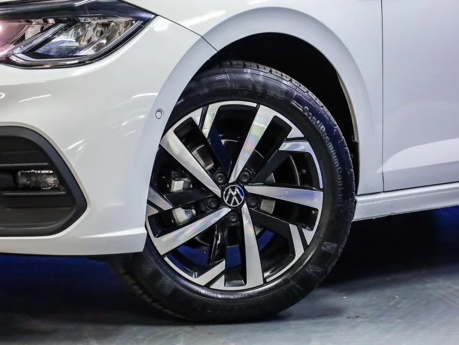 New 2026 Volkswagen Polo hatch 1.0TSI Life manual - VW Bryanston New 2026 Volkswagen Polo hatch 1.0TSI Life manual - VW Bryanston