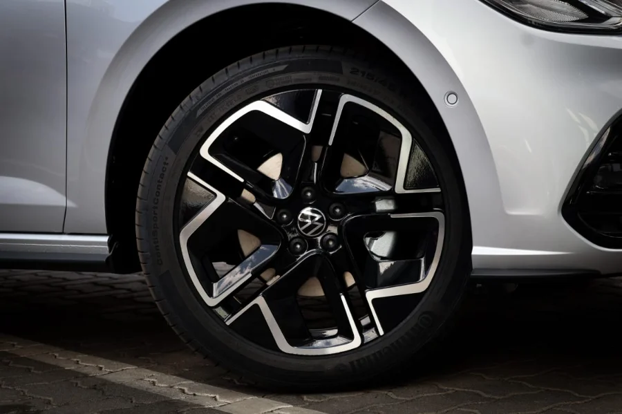 New 2026 Volkswagen Polo hatch 1.0TSI R-Line - VW Melrose Arch New 2026 Volkswagen Polo hatch 1.0TSI R-Line - VW Melrose Arch
