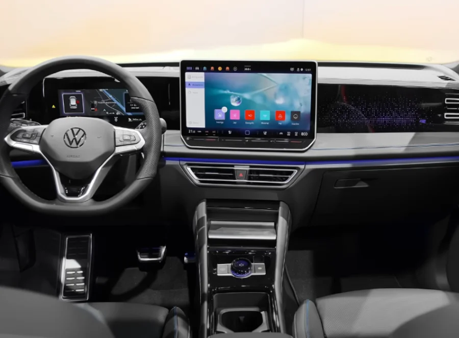 New 2026 Volkswagen Tiguan 2.0TSI R-Line 4Motion - VW Northcliff New 2026 Volkswagen Tiguan 2.0TSI R-Line 4Motion - VW Northcliff