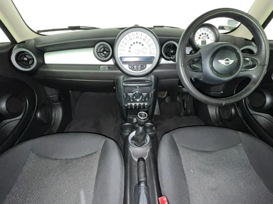 Used 2012 MINI Hatch One - WeBuyCars Montana
