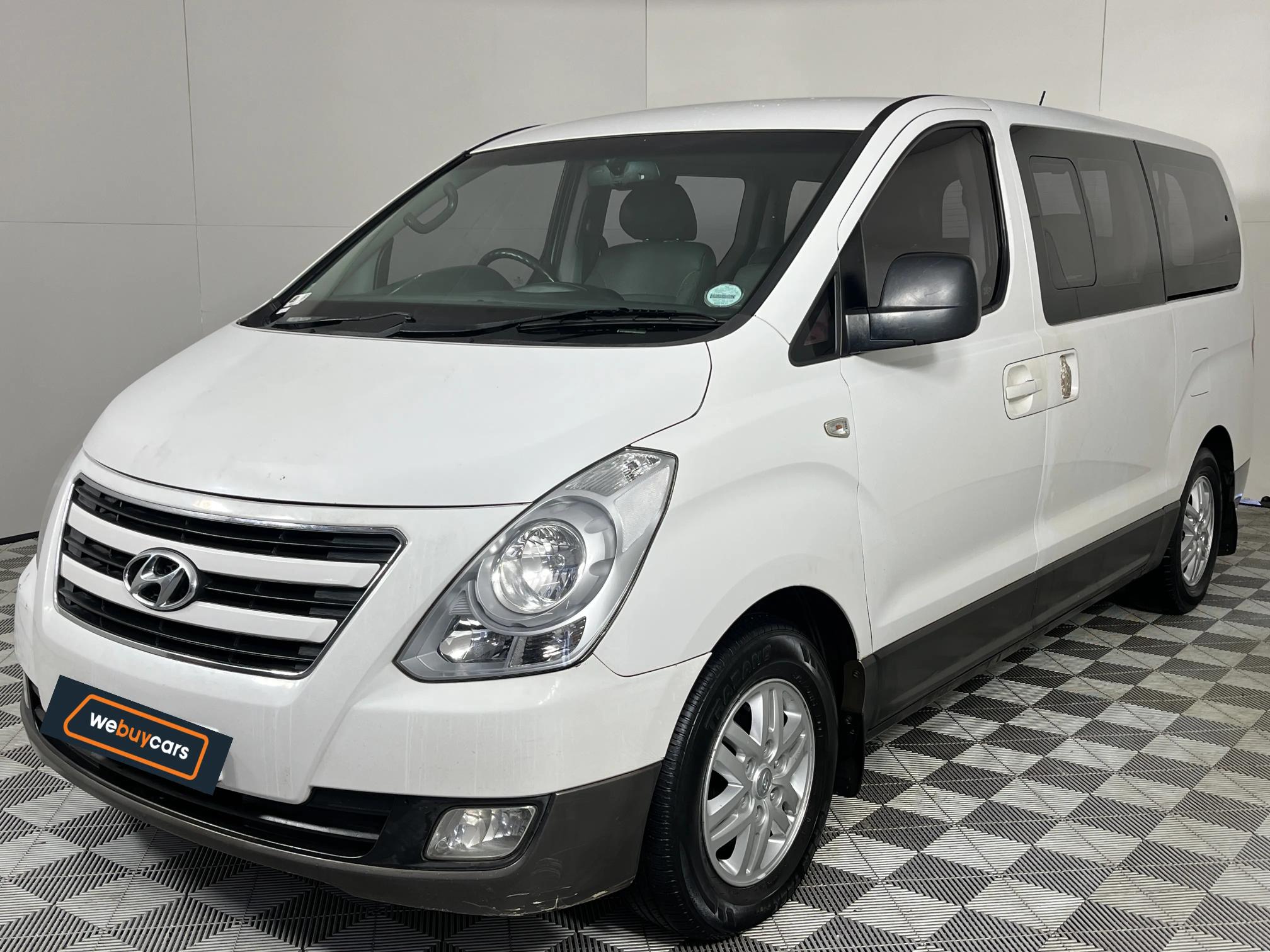 Used 2017 Hyundai H-1 2.5VGTi bus Elite 9-seater