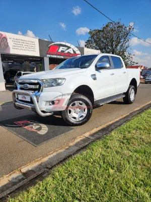Used 2018 Ford Ranger 3.2TDCi double cab Hi-Rider XLT Used 2018 Ford Ranger 3.2TDCi double cab Hi-Rider XLT