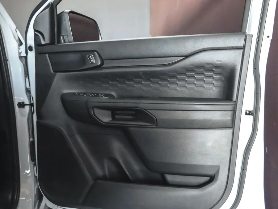 Preloaded Image 14