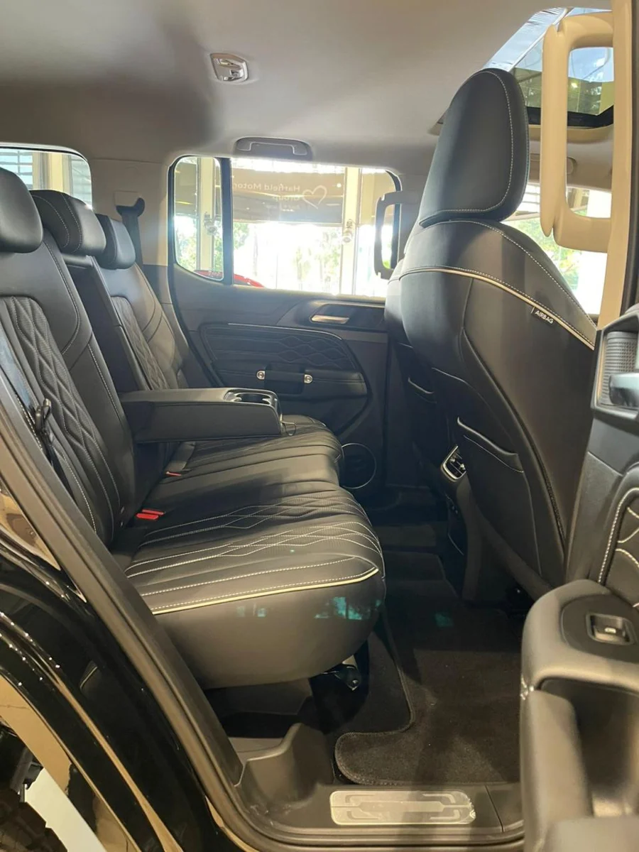 Used 2026 GWM Tank 300 2.4T Super Luxury 4WD - GWM Haval Hatfield Used 2026 GWM Tank 300 2.4T Super Luxury 4WD - GWM Haval Hatfield