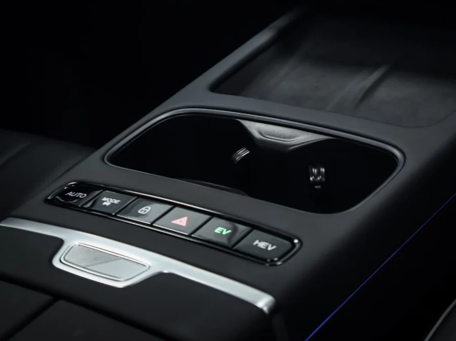 Preloaded Image 21