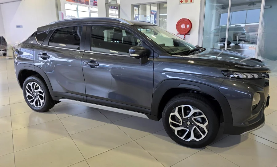Used 2025 Suzuki Fronx 1.5 GLX manual - Suzuki Fourways