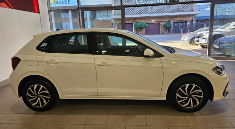 Used 2025 Volkswagen Polo hatch 1.0TSI Life auto - VW Braamfontein Used 2025 Volkswagen Polo hatch 1.0TSI Life auto - VW Braamfontein