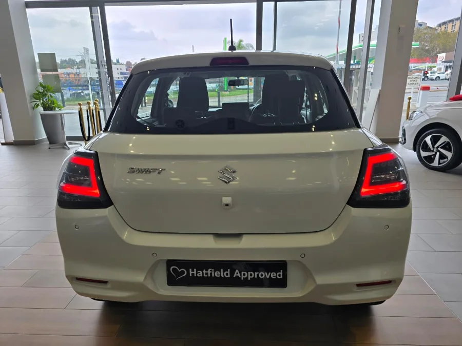Used 2025 Suzuki Swift 1.2 GL+ auto - VW Melrose Arch Pre-owned Used 2025 Suzuki Swift 1.2 GL+ auto - VW Melrose Arch Pre-owned