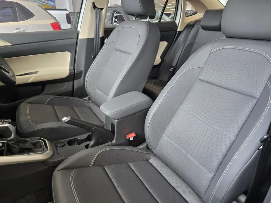 Used 2025 Volkswagen Polo sedan 1.0TSI Style - VW Melrose Arch Pre-owned Used 2025 Volkswagen Polo sedan 1.0TSI Style - VW Melrose Arch Pre-owned