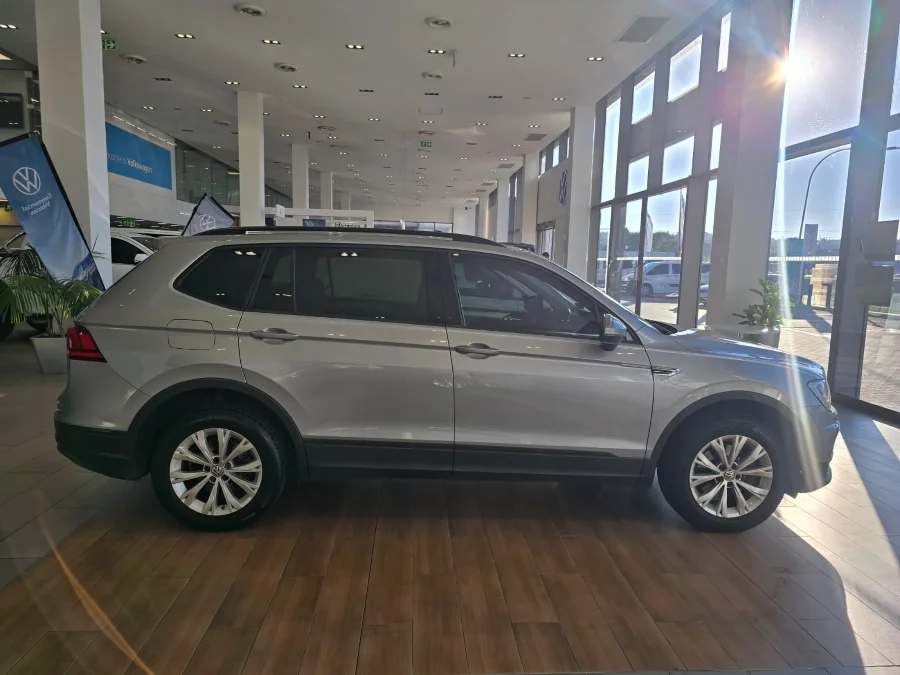 Used 2019 Volkswagen Tiguan Allspace 1.4TSI Trendline - VW Melrose Arch Pre-owned Used 2019 Volkswagen Tiguan Allspace 1.4TSI Trendline - VW Melrose Arch Pre-owned
