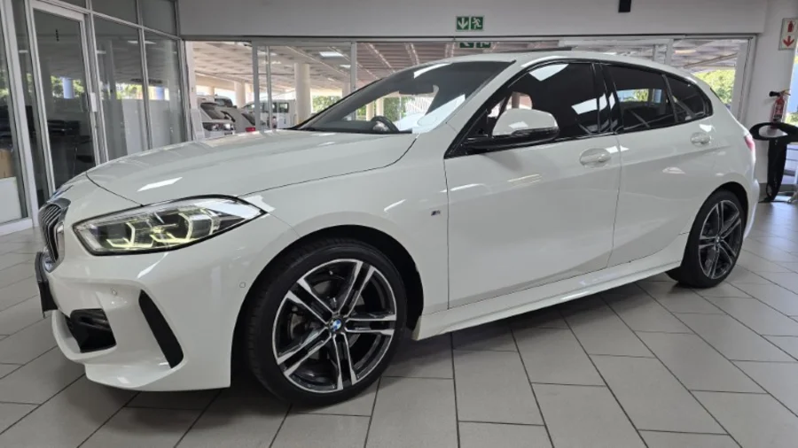 Used 2021 BMW 1 Series 118d M Sport - VW Northcliff Pre-owned Used 2021 BMW 1 Series 118d M Sport - VW Northcliff Pre-owned