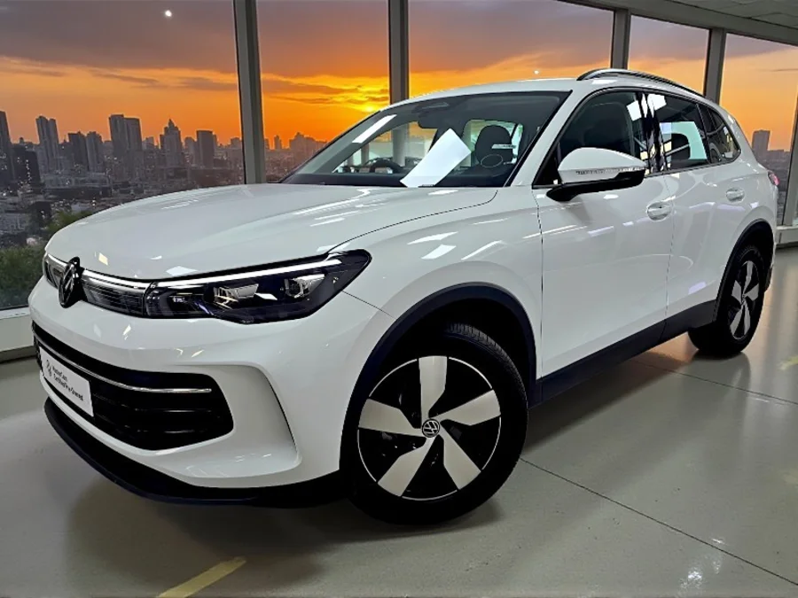 Used 2025 Volkswagen Tiguan 1.4TSI Life - VW Northcliff Pre-owned Used 2025 Volkswagen Tiguan 1.4TSI Life - VW Northcliff Pre-owned