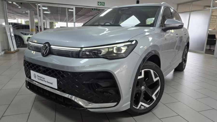 Used 2025 Volkswagen Tiguan 2.0TSI R-Line 4Motion - VW Northcliff Pre-owned Used 2025 Volkswagen Tiguan 2.0TSI R-Line 4Motion - VW Northcliff Pre-owned
