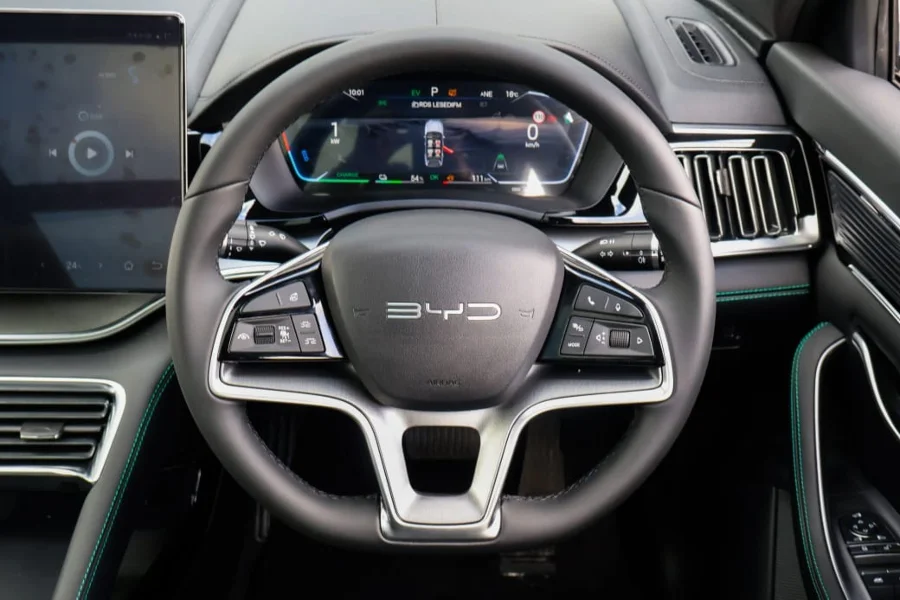 New 2026 BYD Sealion 6 Premium AWD - BYD Woodmead New New 2026 BYD Sealion 6 Premium AWD - BYD Woodmead New