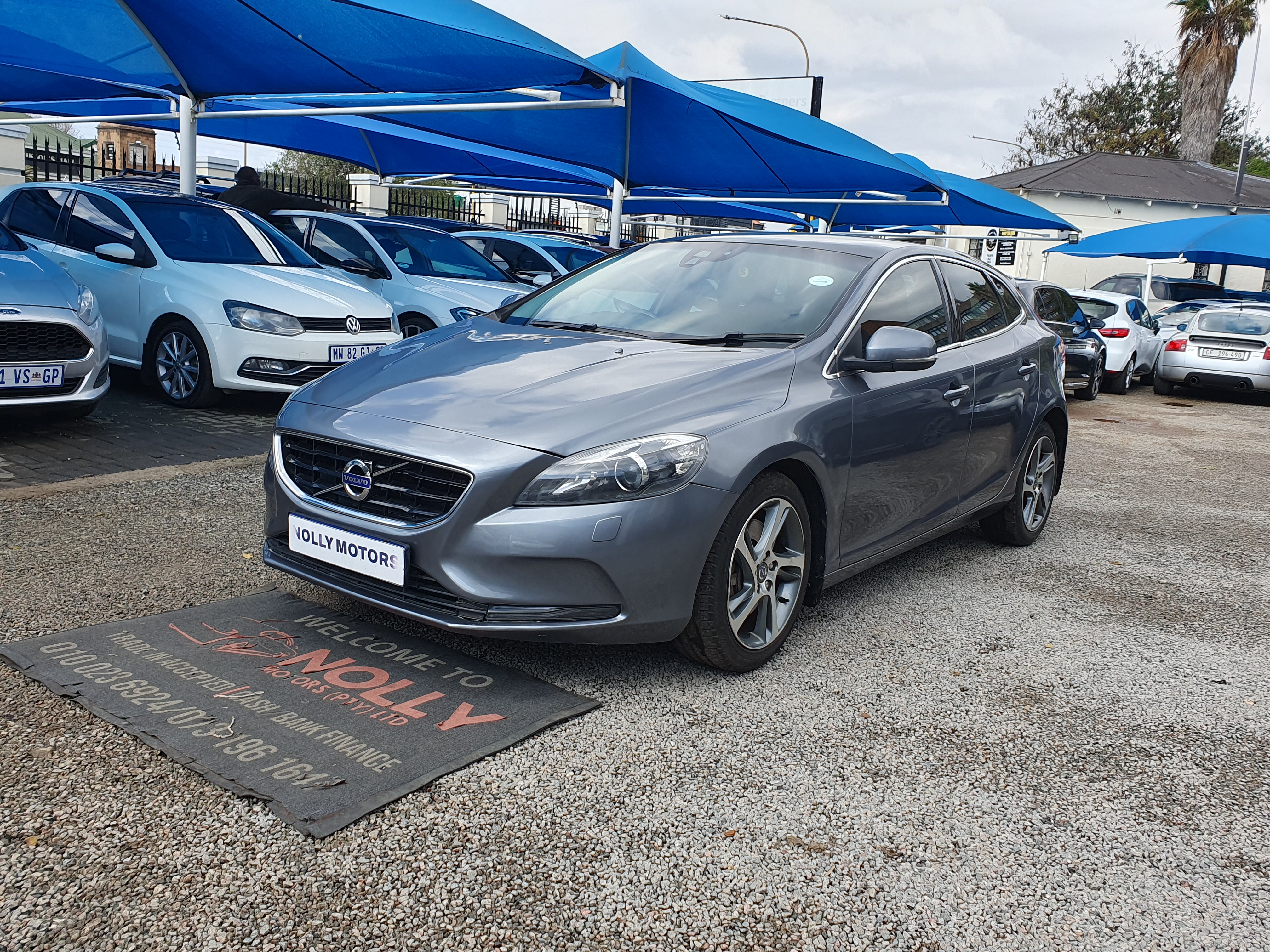 Used 2016 Volvo V40 D3 Elite