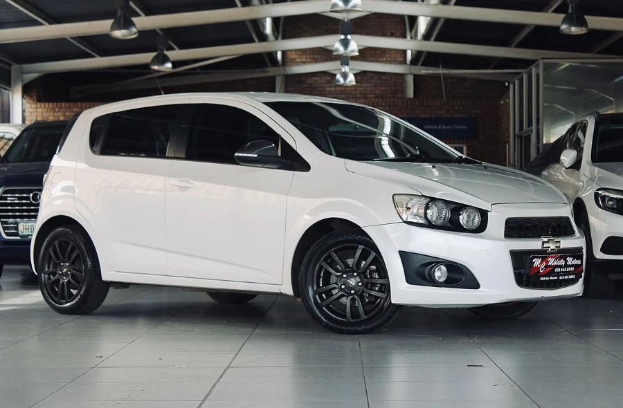 Used 2015 Chevrolet Sonic hatch 1.6 LS Black&White Edition - Midcity Motors Klerksdorp Used 2015 Chevrolet Sonic hatch 1.6 LS Black&White Edition - Midcity Motors Klerksdorp