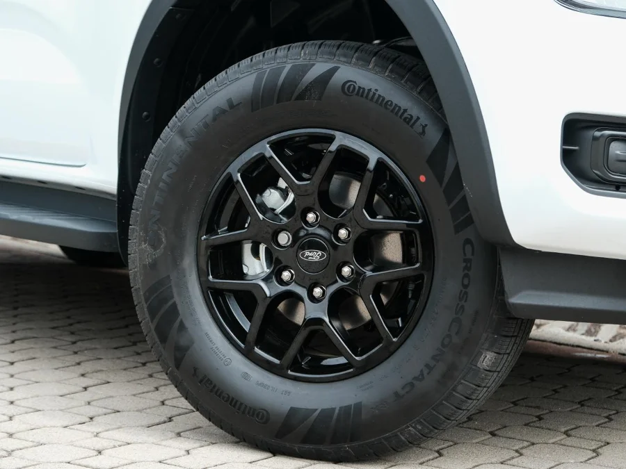 Preloaded Image 3