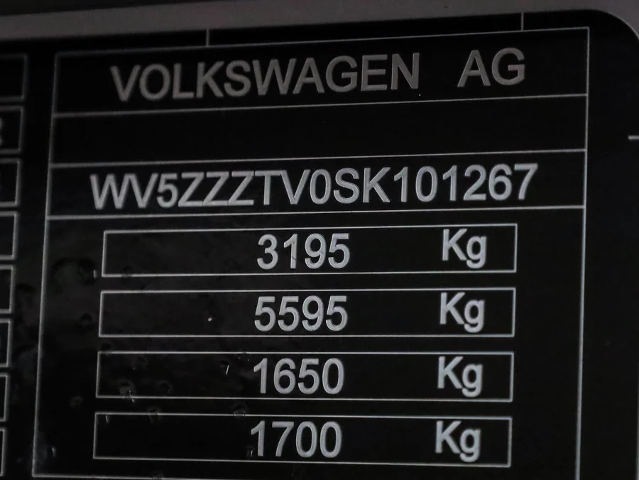 New 2026 Volkswagen Transporter 2.0TDI Kombi SWB Style 4Motion - VW Bryanston New 2026 Volkswagen Transporter 2.0TDI Kombi SWB Style 4Motion - VW Bryanston