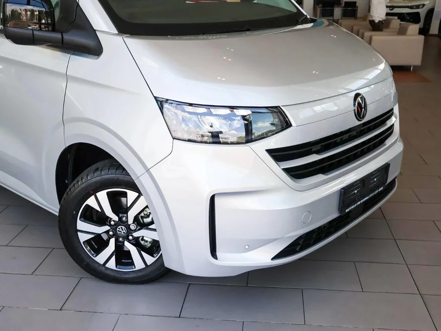 New 2025 Volkswagen Transporter 2.0TDI Kombi SWB Life - VW Rivonia New New 2025 Volkswagen Transporter 2.0TDI Kombi SWB Life - VW Rivonia New