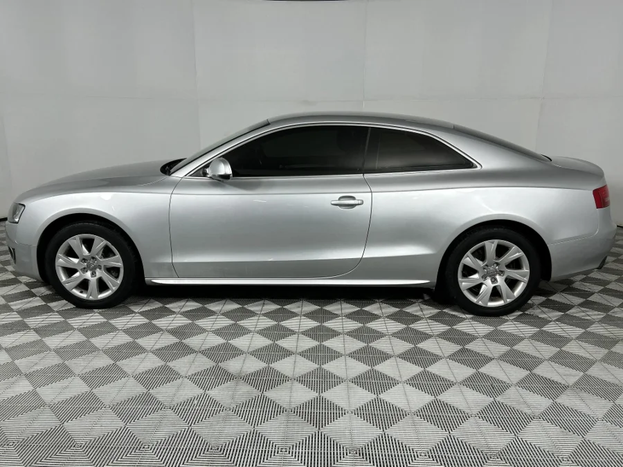 Used 2010 Audi A5 coupe 2.0T auto - WeBuyCars Lansdowne Used 2010 Audi A5 coupe 2.0T auto - WeBuyCars Lansdowne