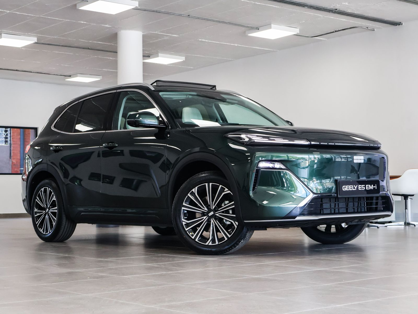 Used 2026 Geely E5 EM-i Apex